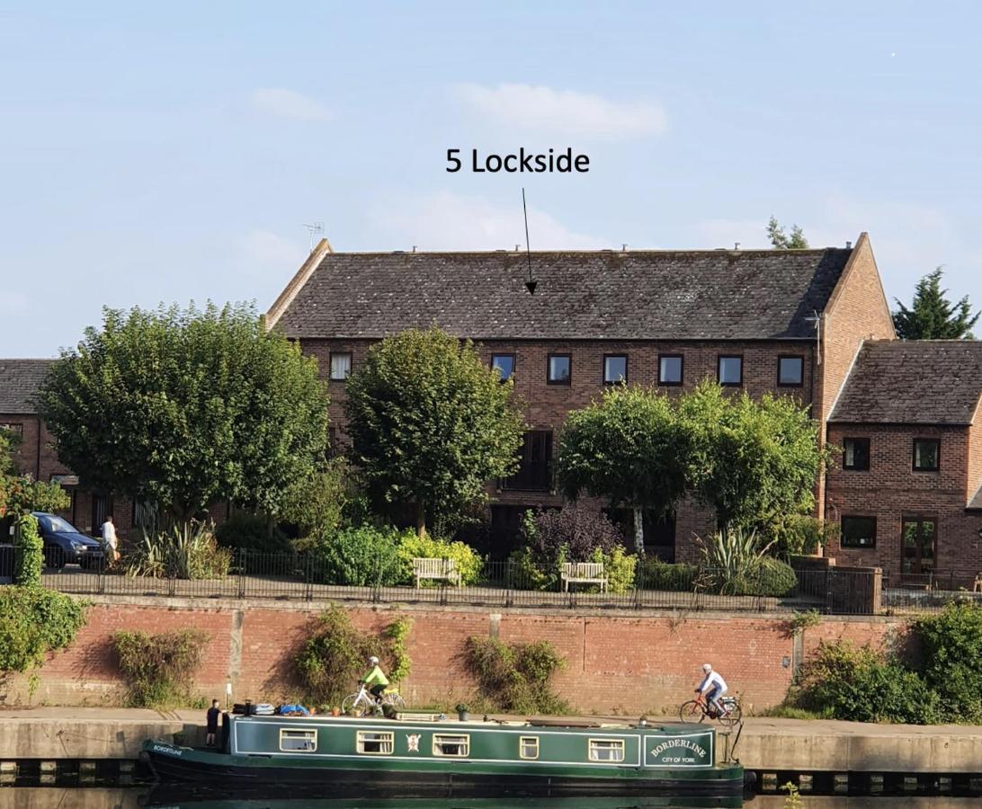 5 Lockside *Free Private Parking* *City Centre* Йорк Екстер'єр фото